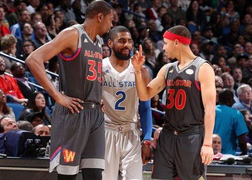 詹姆斯在比 詹姆斯在比