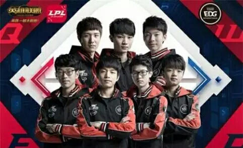 路上走得更 路上走得更